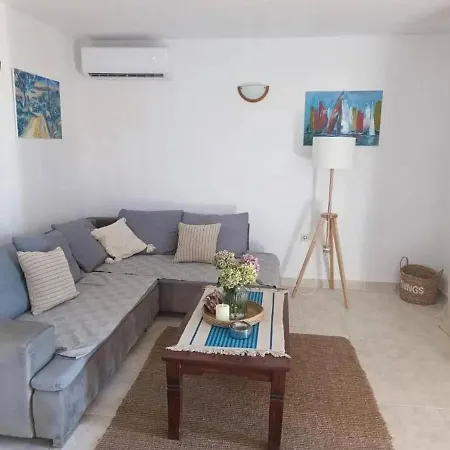 By The Sea Maslinica, Solta - 772 Apartman *